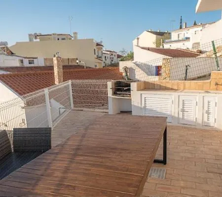 Semesterbostad Sea View Pool House