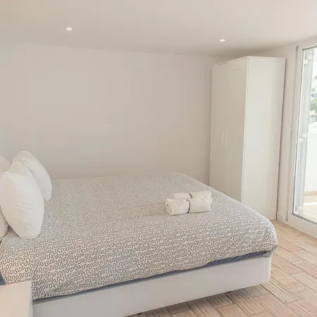 Sea View Pool House Semesterbostad