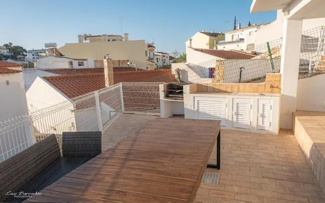 Dom wakacyjny Sea View Pool House