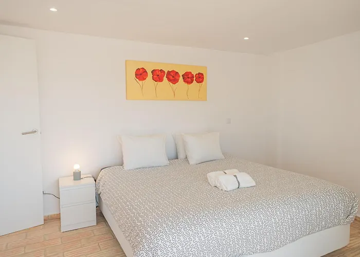 Sea View Pool House Dom wakacyjny