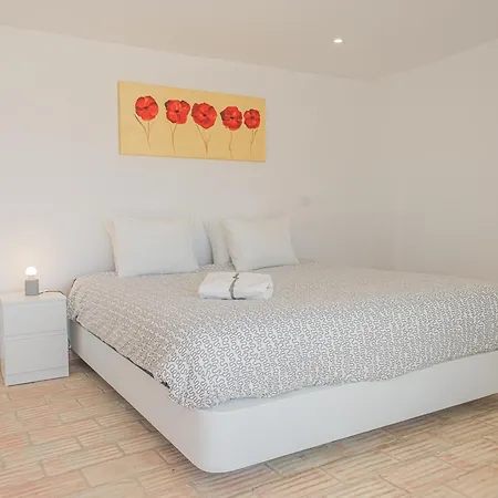 Sea View Pool House *